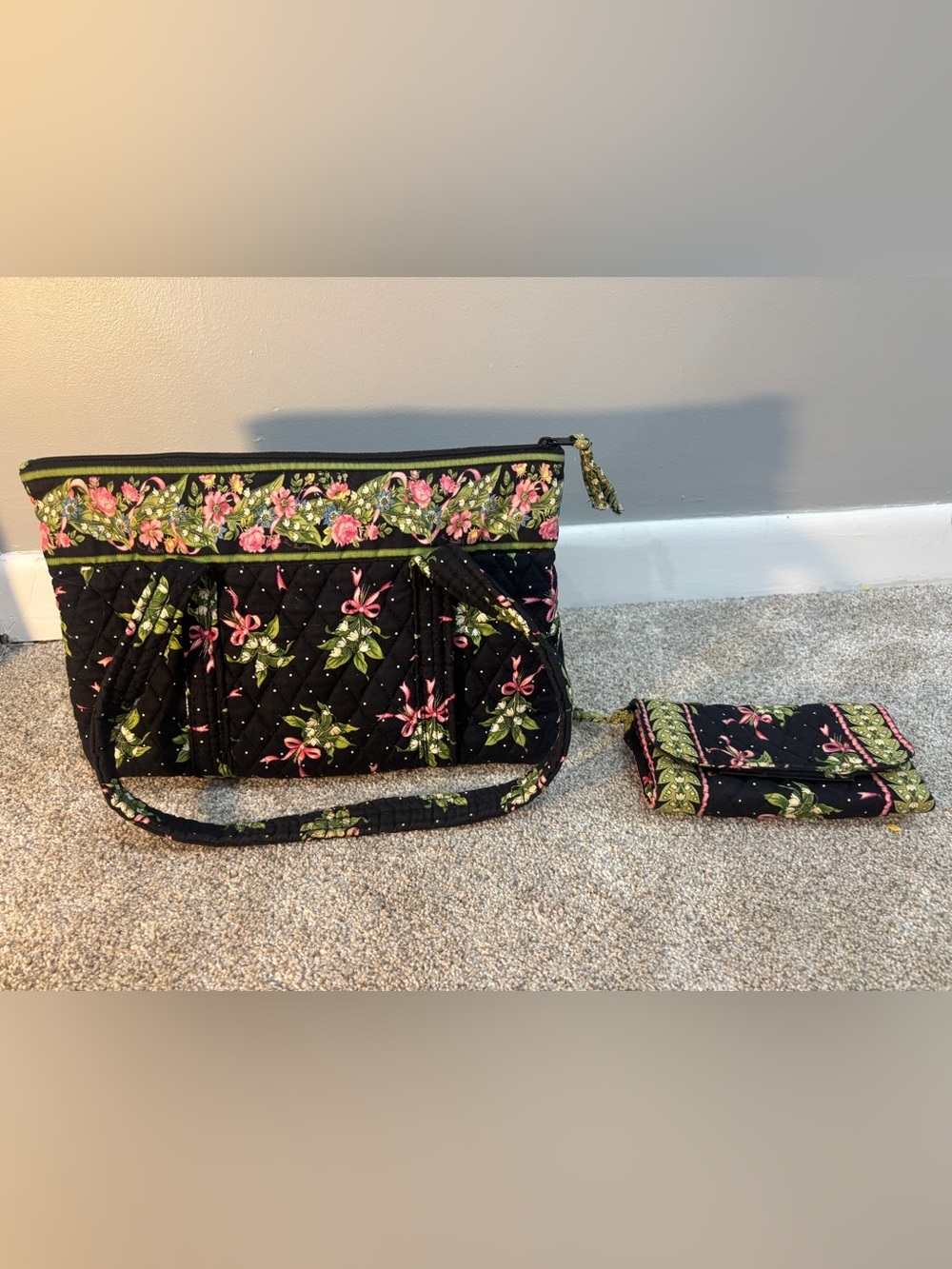 Vera Bradley Tote Bag/Wallet Retired “New Hope” Lily Of the Valley Breast Cancer